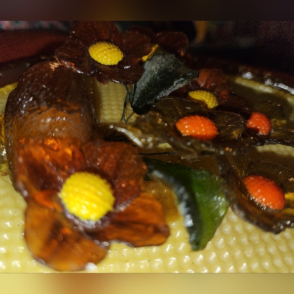 Vintage Lucite Flower Sculpture - Picture 4 of 8